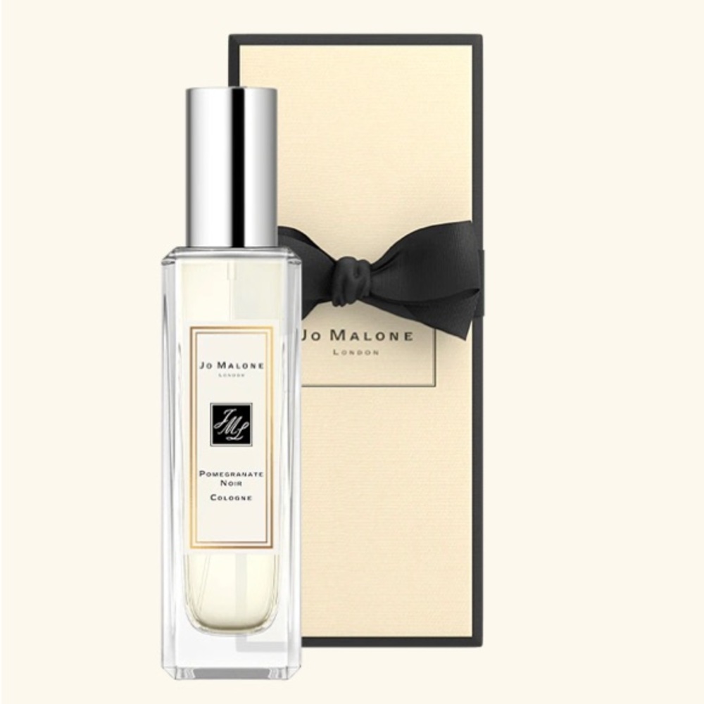 Jo Malone  Pomegranate Noir Cologne fragrance perfume